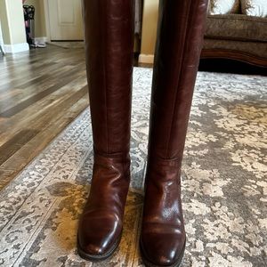 Size 8 wide calf women’s riding boots